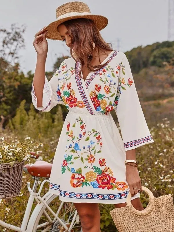 Bohemian Vintage Ethnic Style Heavy Industry Printing Temperament Slim Waist Short Holiday Dress