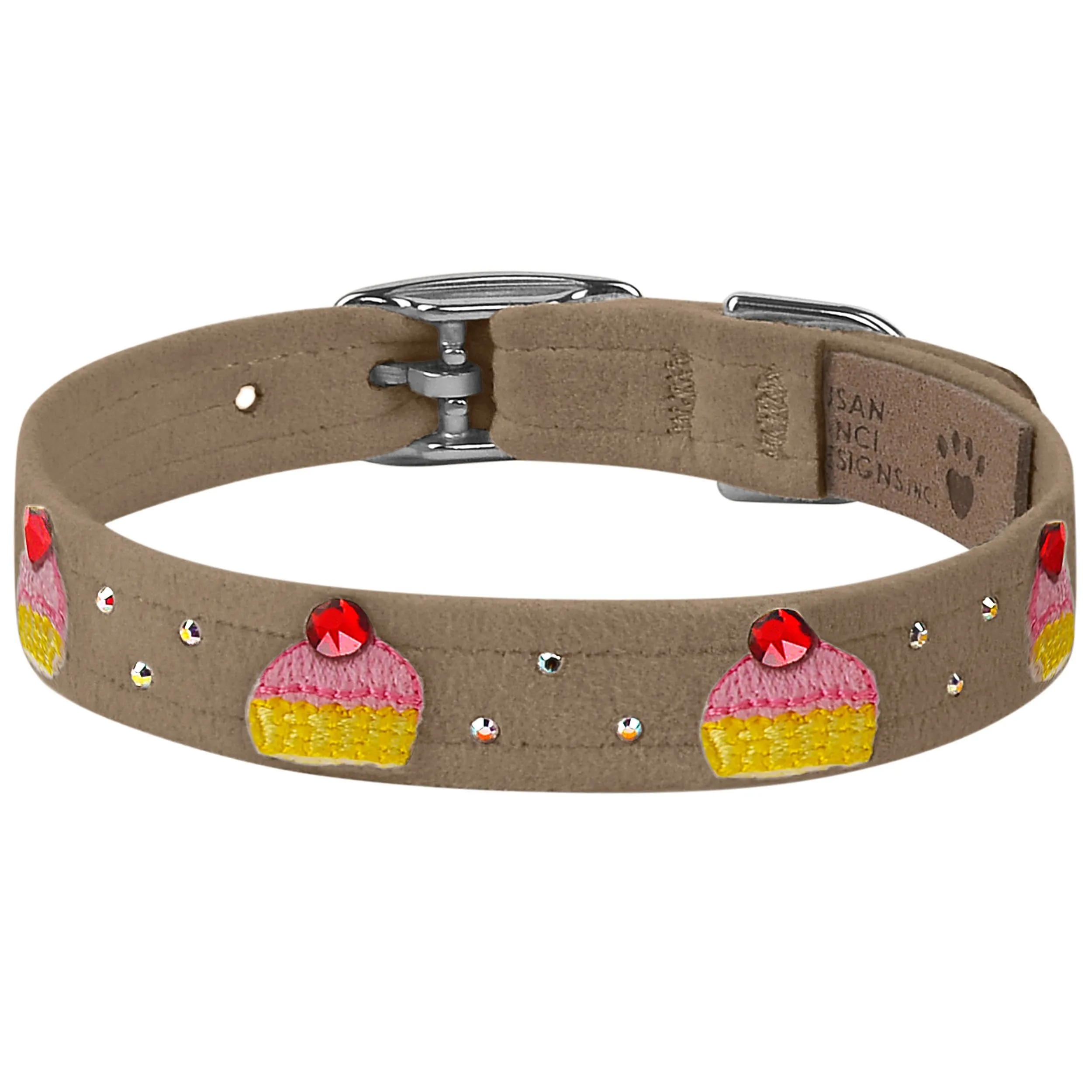 Embroidered Cupcake Collar