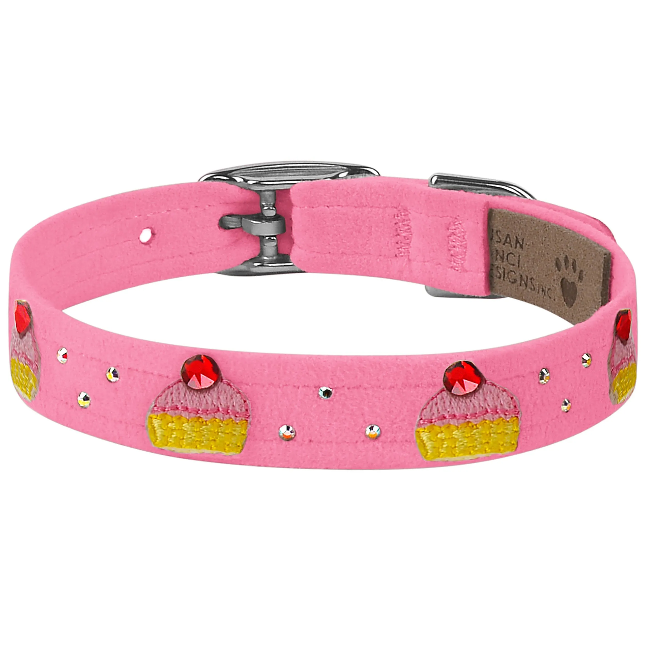 Embroidered Cupcake Collar