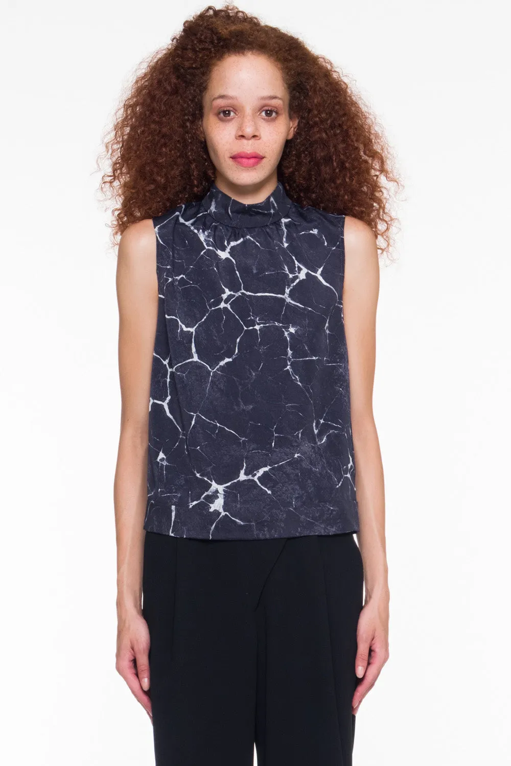 Halle Top Print