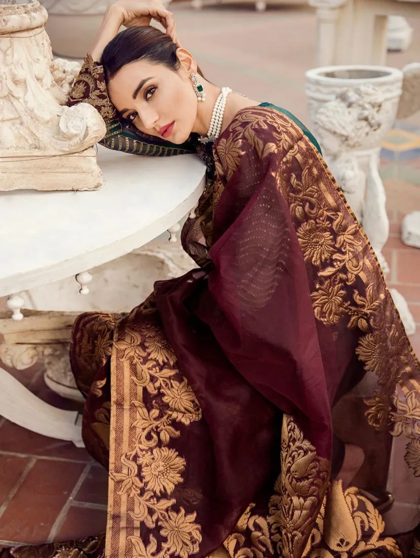 Iznik Chinon Chiffon Collection 2019 – 03 Golden Garden