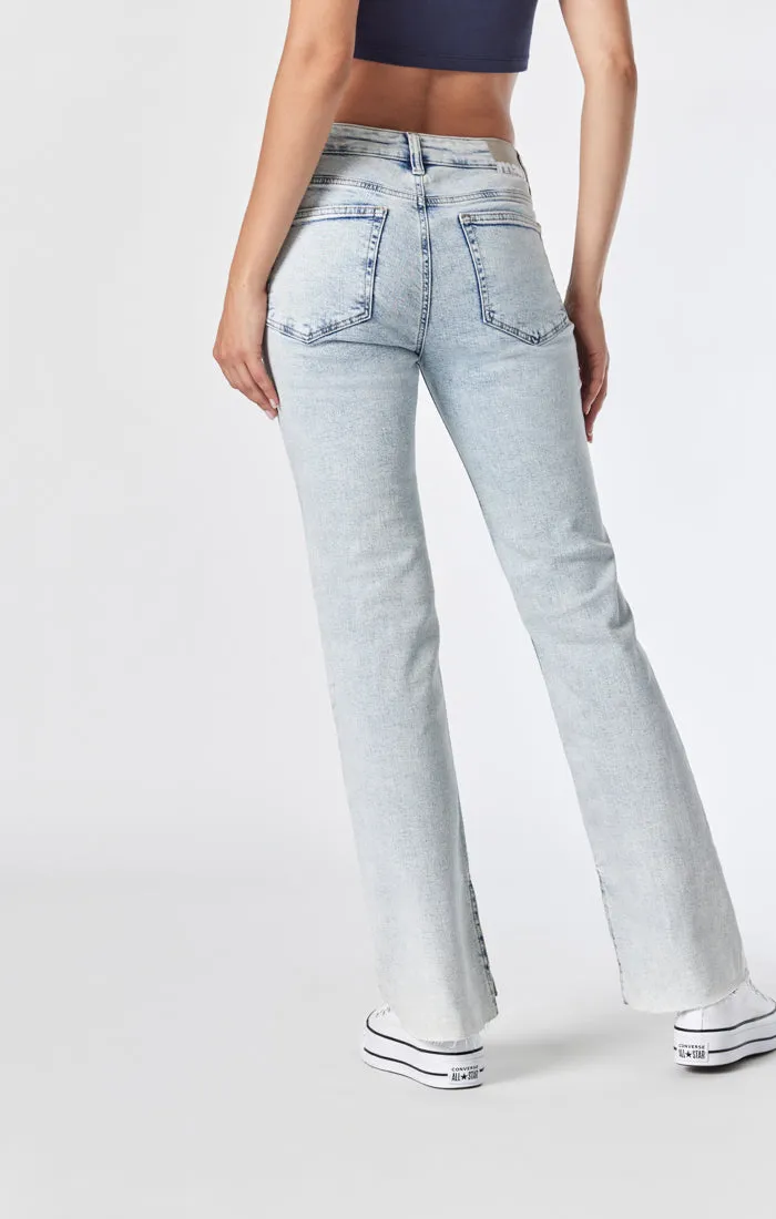 MARIA SLIT JEANS IN LIGHT RECYCLED BLUE