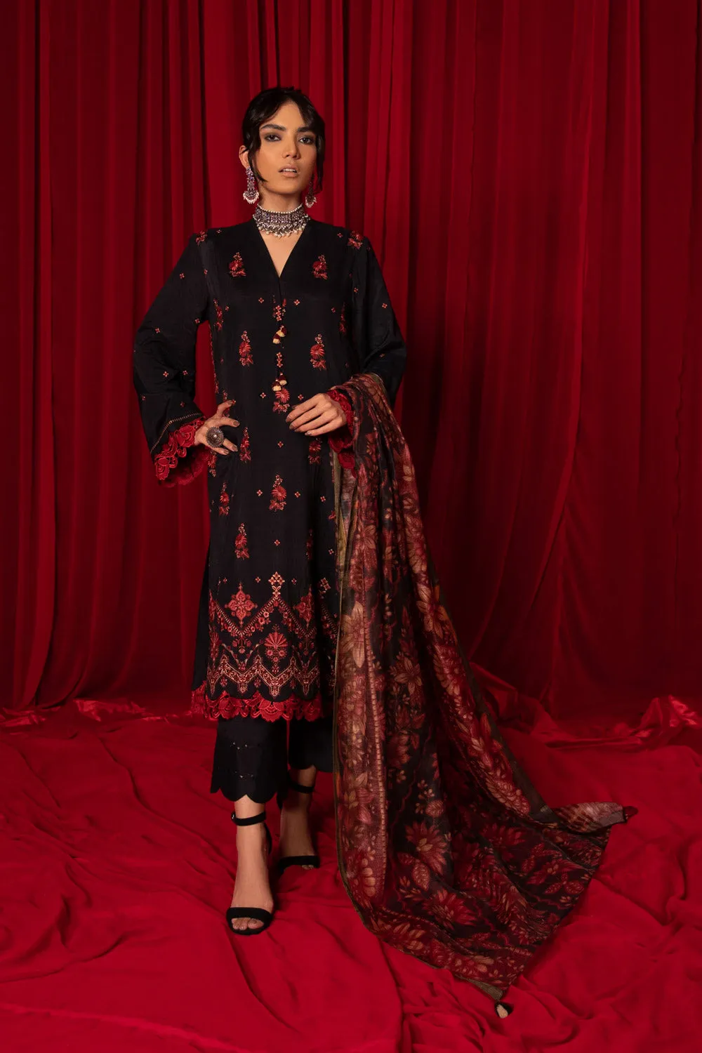 Sapphire Festive 2022 · 3 Piece Embroidered Silk Suit - 0U3ESL22V710