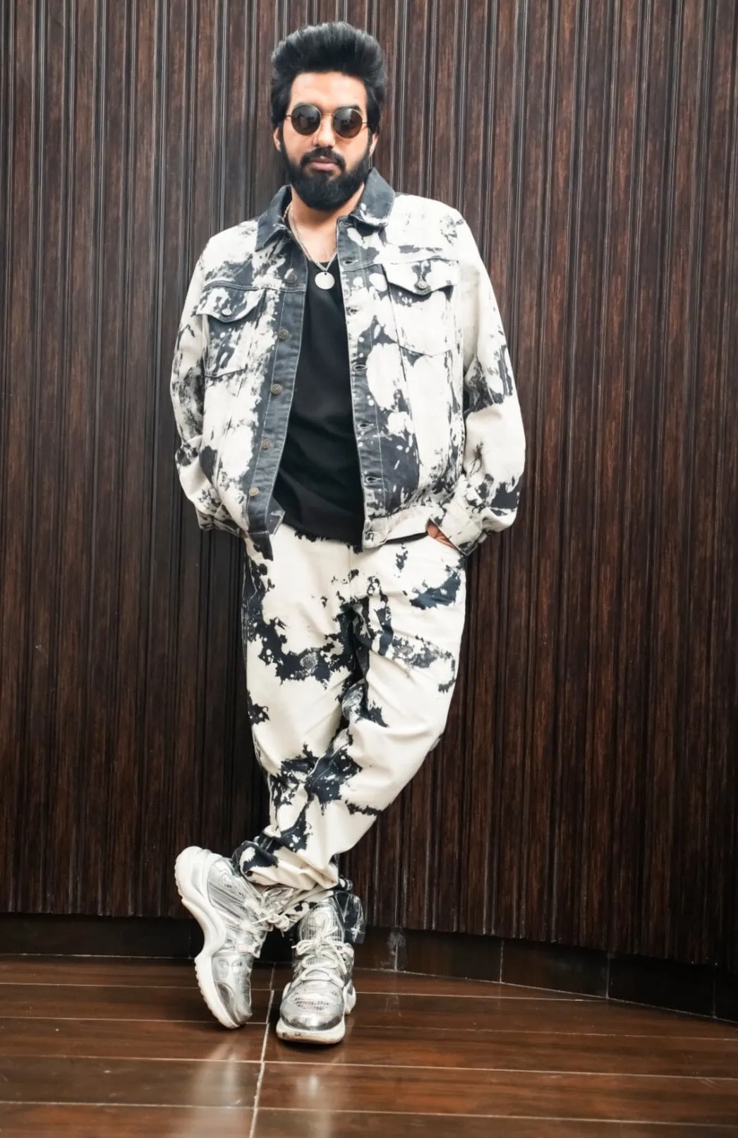 SLAY. Men's White & Black Tie Dye Denim Jacket & Jeans Co-ord Set