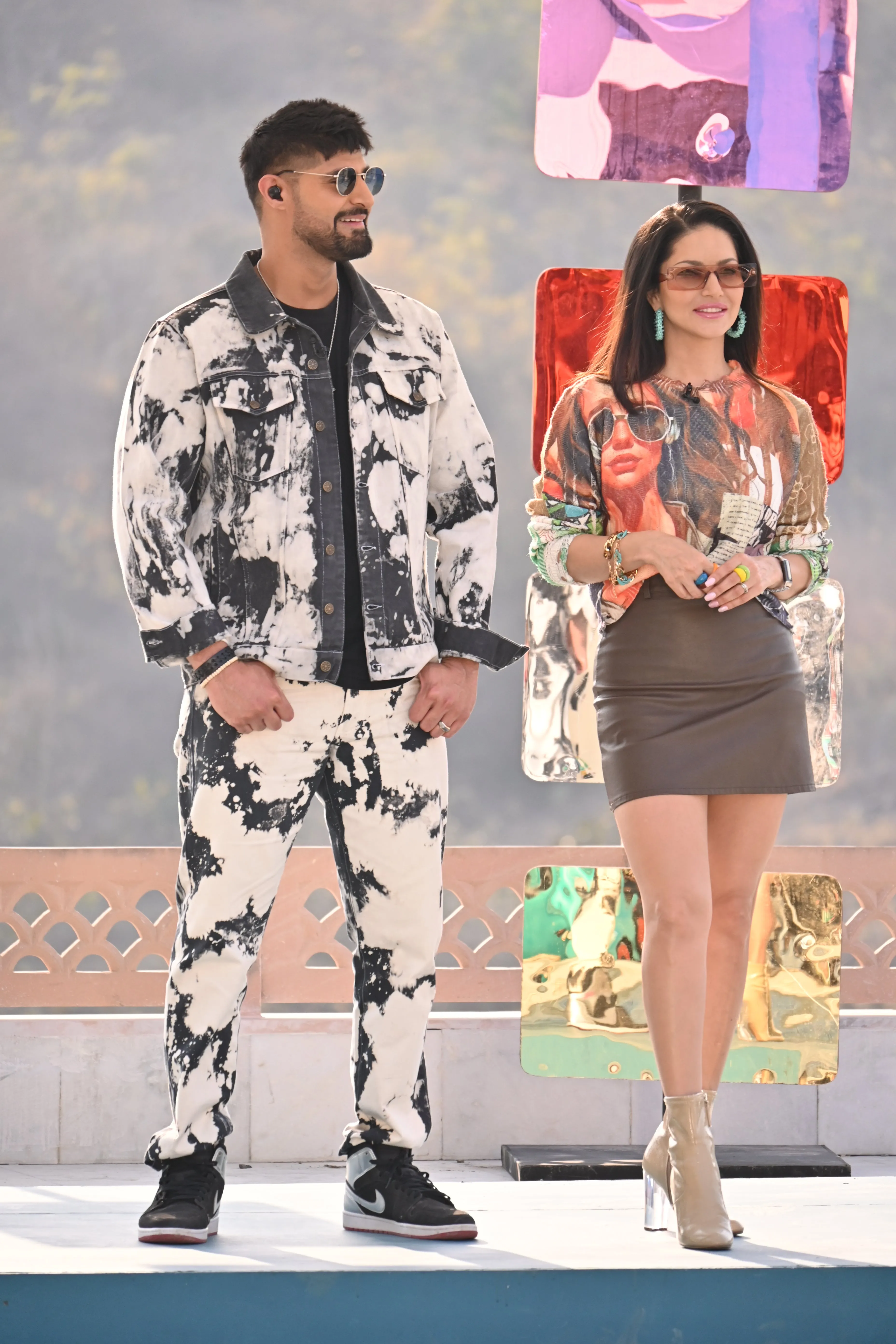 SLAY. Men's White & Black Tie Dye Denim Jacket & Jeans Co-ord Set